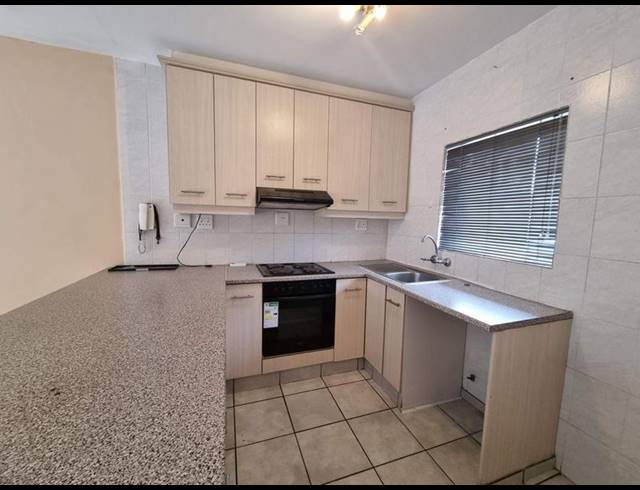 2 BEDROOM PROPERTY TO RENT IN ST DUMAS